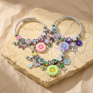 Pulsera de Acero Inoxidable Chapada en Oro, Resistente al Agua, para Viajes, Playa y Maquillaje, de Fanhua Jewelry, Popular en TikTok - Product Image 3