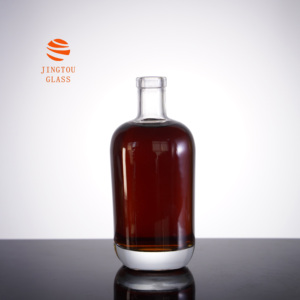 Bouteille de vin en verre minimaliste de 500 ml à fond épais et bords arrondis, idéale pour la vodka, le <span class=keywords><strong>gin</strong></span>, le whisky, livrée avec un emballage cadeau - Product Image 2