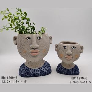 Vente en gros Pots en céramique en <span class=keywords><strong>forme</strong></span> de <span class=keywords><strong>visage</strong></span> pour plantes pour le bureau Utilisation de la maison <span class=keywords><strong>Pot</strong></span> de jardin décoratif Fabricants <span class=keywords><strong>cache</strong></span>-pots de fleurs - Product Image 4