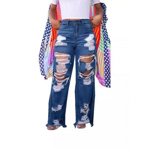 Jeans da donna strappati, lavati e strappati con orlo crudo - Product Image 4