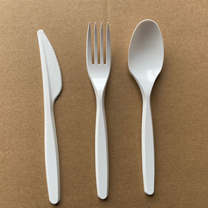 <span class=keywords><strong>180</strong></span> <span class=keywords><strong>mm</strong></span> poids lourd couverts 5.5/6g fourchette en plastique jetable PS pour la fête - Product Image 5