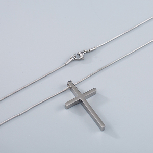 Kalung Liontin Salib Emas Sederhana Pria/Wanita, Gaya Eropa Hip Hop Kalung Liontin Baja Tahan Karat untuk Pria/Wanita - Product Image 2