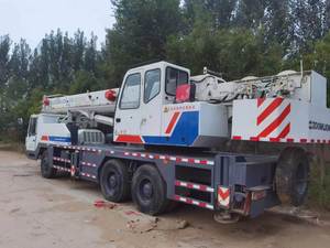 Grúa sobre Camión Zoomlion Usada de 25 Toneladas con Motor, Bomba y Componentes de Caja de Cambios, Alta Rentabilidad, Bajo Consumo de Combustible, Bajo Precio - Product Image 5