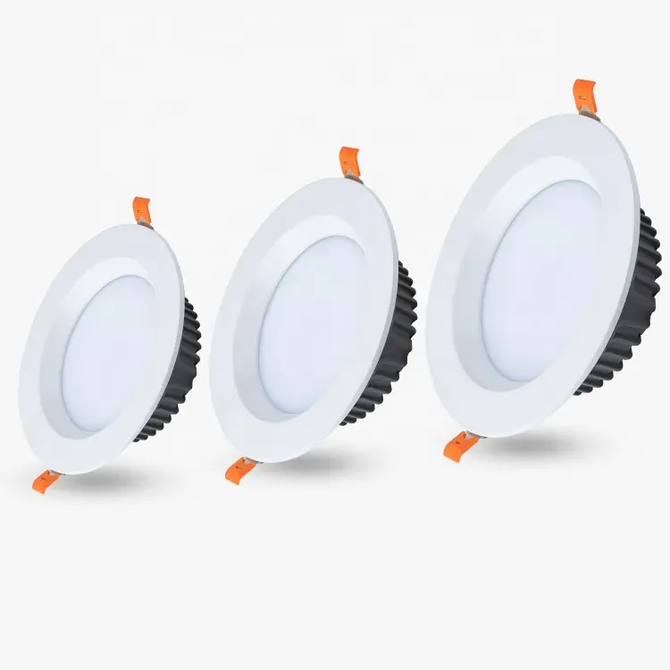Downlight LED empotrable de mazorca de tamaño pequeño de 7W de alta calidad para interiores