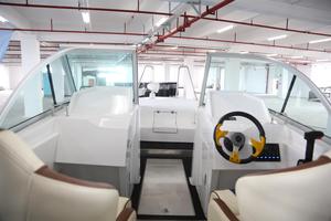 Bateau de pêche grande vitesse, coque en aluminium surdimensionnée - Product Image 5