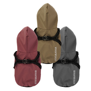 Harnais de gilet en polyester pour chien, imperméable réfléchissant à la mode pour animaux de compagnie, vêtements imperméables d'été et de printemps pour animaux de compagnie, sangles de poitrine, vente en gros - Product Image 1