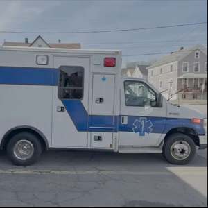 Vehículos de Emergencia Ambulancia Ford AEV - Product Image 1