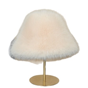 <span class=keywords><strong>Chapeau</strong></span> Bob en Fausse Fourrure Monochrome pour Femme, Automne Hiver, en Peluche, Haut de Gamme, Amincissant le Visage, Chaud, Coupe-Vent, avec Protection des Oreilles - Product Image 5