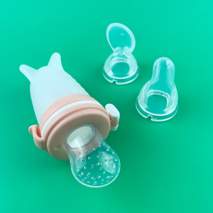 <span class=keywords><strong>Biberon</strong></span> 3-en-1 multifonctionnel en silicone pour céréales, fruits, sucettes, aliments, médicaments, lait, <span class=keywords><strong>avec</strong></span> cuillère - Product Image 4