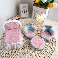 Maison de poupée 1:12, meubles miniatures faits à la main, canapé bleu en peluche et lit de princesse