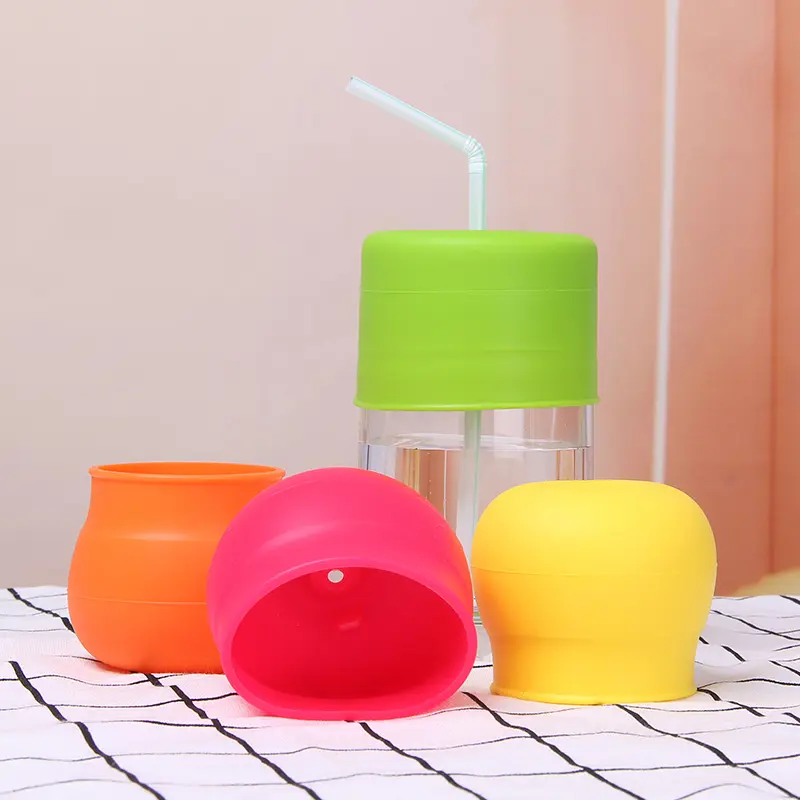 Aangepaste en Groothandel Baby Gift Milieuvriendelijke Herbruikbare BPA Gratis Siliconen Sippy Cup Deksels Met Stro Gat