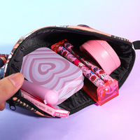 Nouvel arrivage : Broyeur d'herbes sèches portable carré rose imprimé avec kit d'accessoires pour machine à rouler