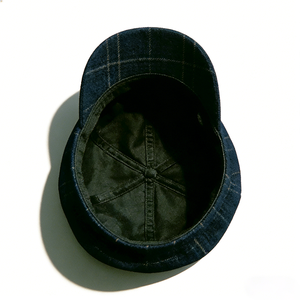 Gorra Newsboy Negra a Cuadros Personalizada, Estilo Boina Vintage con Hebilla de Cuero Ajustable, Gorra Newsboy Personalizada - Product Image 4