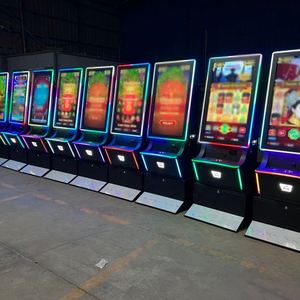 Moniteur à écran tactile capacitif de 32 pouces pour la machine de jeu d'habileté et le kiosque utilisent l'interface USB - Product Image 3