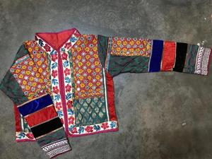 Veste en tissu Banjara vintage ornée de décorations - Product Image 3