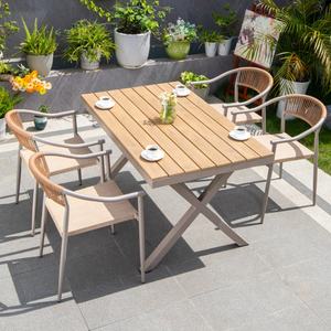 Offre spéciale Table <span class=keywords><strong>de</strong></span> table d'extérieur en <span class=keywords><strong>bois</strong></span> plastique Mobilier en <span class=keywords><strong>aluminium</strong></span> Ensemble hôtel villa patio arrière-cour table à manger et chaises - Product Image 3