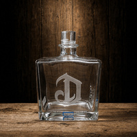 Bouteille de tequila en verre super flint carré sablé, 750 ml