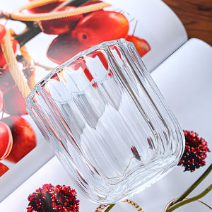 Portacandele in Vetro Trasparente Premium con Strisce Verticali Spesse, Contenitori Vuoti per Candele all'Ingrosso - Product Image 5