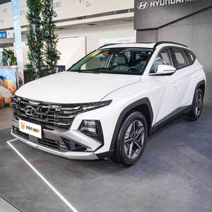 2024 2025 precio barato <span class=keywords><strong>nuevo</strong></span> automóvil Hyundais Tucson 5 puertas 5 <span class=keywords><strong>plazas</strong></span> SUV de lujo 1,5 T gasolina coche 8AT 200hp vehículo en Stock - Product Image 1