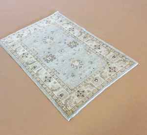 Azul claro Beige Fine Oushak Alfombras personalizadas anudadas a mano disponibles Hecho a mano 2'8 "X 4 '.0" - Product Image 1