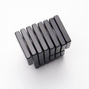 Époxy noir carré en vrac NdFeB aimant Super fort personnalisé excellent revêtement <span class=keywords><strong>isolant</strong></span> imperméable et antirouille N30-N55 - Product Image 4