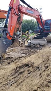 Excavadora de ruedas multifunción coreana original Doosan de alta eficiencia Doosan DX150W DX225 en buen estado a la venta - Product Image 4