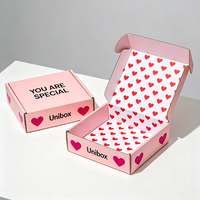 Boîte cadeau de la Saint-Valentin de luxe imprimée en offset avec cœurs intérieurs, boîte d'expédition en carton ondulé personnalisée