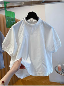 Chemisier plissé ample et amincissant à manches courtes pour femme, nouvelle collection été 2026, vente en gros pour boutiques - Product Image 6