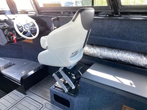 <span class=keywords><strong>Bateau</strong></span> de luxe en aluminium de 9 mètres (30 pieds) avec grande cabine et salle de bain, idéal pour la pêche en haute mer - Product Image 4