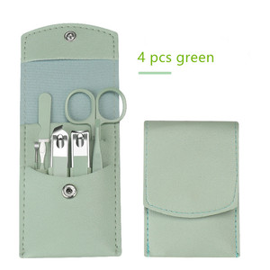 Ensemble de soins des ongles professionnel en acier inoxydable 3-en-1 : coupe-ongles, coupe-sourcils, lime à ongles et ciseaux - 8 pièces durables - Product Image 1