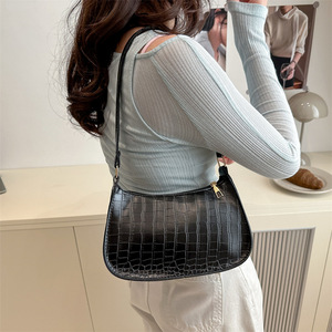 กระเป๋าสะพายไหล่สายเดี่ยวผ้าโพลีเอสเตอร์ลายวินเทจสำหรับผู้หญิง ฤดูใบไม้ผลิ 2026 แฟชั่นใหม่ กระเป๋าใต้วงแขน สไตล์เกาหลี เรียบง่าย - Product Image 1