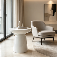 Table d'appoint moderne en fibre de verre blanche pour salon, table basse ronde brillante sur piétement pour chambre et intérieur de salon