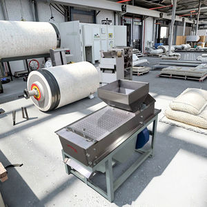 Máquina desgranadora Automática Industrial Capacidad de 200 KG/H para eliminar la piel de maní <span class=keywords><strong>Peeling</strong></span> <span class=keywords><strong>rojo</strong></span> Cacahuetes secos tostados con núcleo de motor - Product Image 4