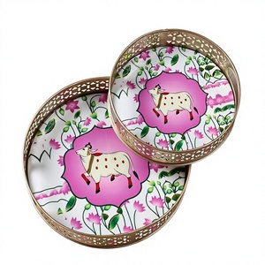 Plateaux décoratifs Art Déco en métal, nature morte, artisanat traditionnel en métal, emballage individuel, finition Pichwai, impression sur plateau, Diwali - Product Image 1