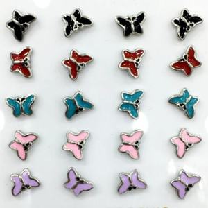 Boucles d'oreilles clous miniatures à prix bas en acier inoxydable, bijoux anti-ternissement, zircon, couleur bonbon, fleur colorée, cœur, boucles d'oreilles clous tendance - Product Image 4