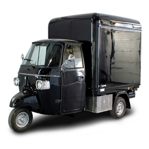 3 Wheel Motorized Steel Food Truck 4.8m Outdoor Mobile Classic Style - Product Image 1