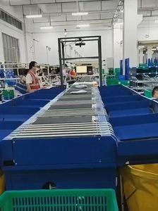 Equipo de clasificación de paquetes de bajo ruido Equipo de logística de almacén transportador Clasificador de banda estrecha inteligente - Product Image 3