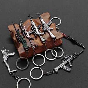 Portachiavi in lega modello pistola AK47 <span class=keywords><strong>Desert</strong></span> <span class=keywords><strong>Eagle</strong></span>, piccolo ciondolo da 6 cm, accessorio a tema cartoni animati - Product Image 3