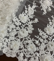Tissu en dentelle lourd fantaisie pour robe de mariée, brodé de perles 3D et de strass, avec applique florale pour accessoires de robe de mariée