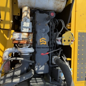 นำเข้าจากญี่ปุ่น รถขุดไฮดรอลิกแบบตีนตะขาบ โคมัตสึ PC200 มือสอง ขนาด 20 ตัน สำหรับงานก่อสร้าง - Product Image 5