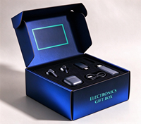 Boîte cadeau personnalisée pour appareils électroniques avec insert en mousse pour l'emballage d'un ensemble de gadgets électroniques