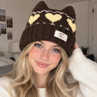 Bonnet tricoté personnalisé automne-hiver avec oreilles de chat Kawaii, motif jacquard cœur, bord côtelé duveteux, pour femmes et filles, style streetwear quotidien