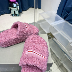Zapatillas de plataforma de piel de moda para mujer al por mayor con bordado, cálidas y cómodas - Product Image 4