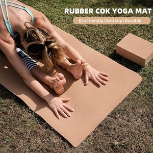Tapete de Yoga Antideslizante con Estampado Floral de Loto, Biodegradable, Ecológico, de Corcho y Caucho de 4mm/5mm/6mm, con Correa de Transporte - Product Image 4