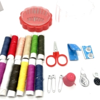 Boîte à coudre pour personnes âgées en gros en usine Kit de couture cousu à la main avec ruban à mesurer cadeau dé à coudre aiguille et fil boîte au trésor