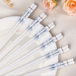 Palillos de Cerámica, 10 Pares, Diseño Floral, Antideslizantes, Resistentes a Altas Temperaturas, Uso Doméstico y Comercial - Product Image 3