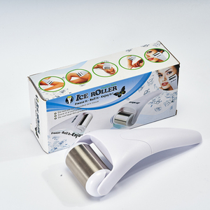 Productos calientes Máquina de rodillos de hielo Rodillo facial Conveniente y fácil de usar Rodillo de piel facial Otro equipo de belleza de uso doméstico - Product Image 1