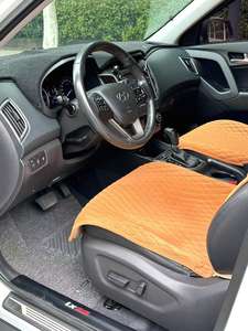 2017 Ix25 1.4T Turbo Boîte de vitesses automatique Conduite à gauche Sièges en cuir Fonctionnalités de taxi en ligne et d'auto-école pour grossistes - Product Image 3