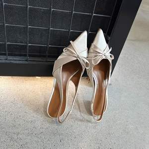 Zapatos de Novia Elegantes y Sensuales con Correa en el Tobillo, Punta Francesa, Tacón Bajo y Lazo, Zapatos de Tacón Alto para Mujer - Product Image 4