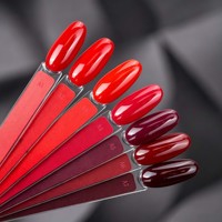Vernis à ongles gel UV LED marque privée, pigment riche, application en une couche, expédition rapide usine, faible MOQ, logo personnalisé, OEM ODM